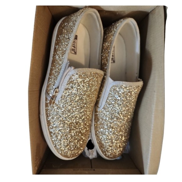 IDIFU Comfort Is Fashion Tenis Shoes - Picture 4 of 7